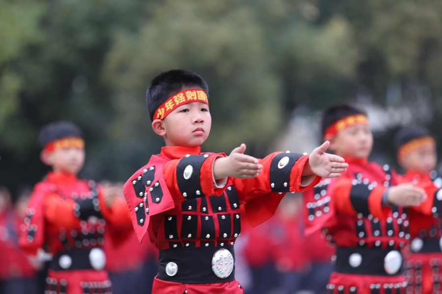 乐竞(中国)余干：特色大课间 欢乐满校园